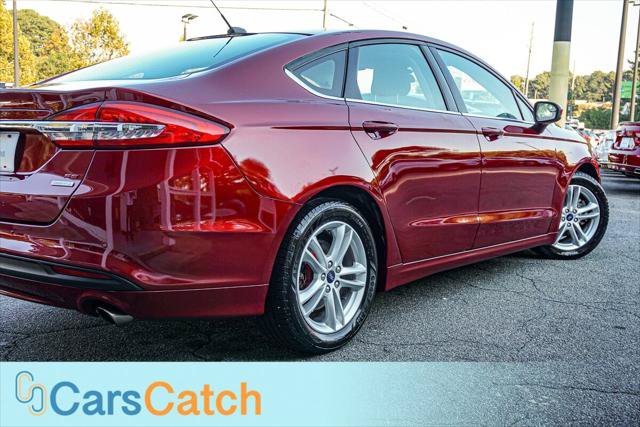 Used 2018 Ford Fusion SE w/ Fusion SE Technology Package FWD image 5
