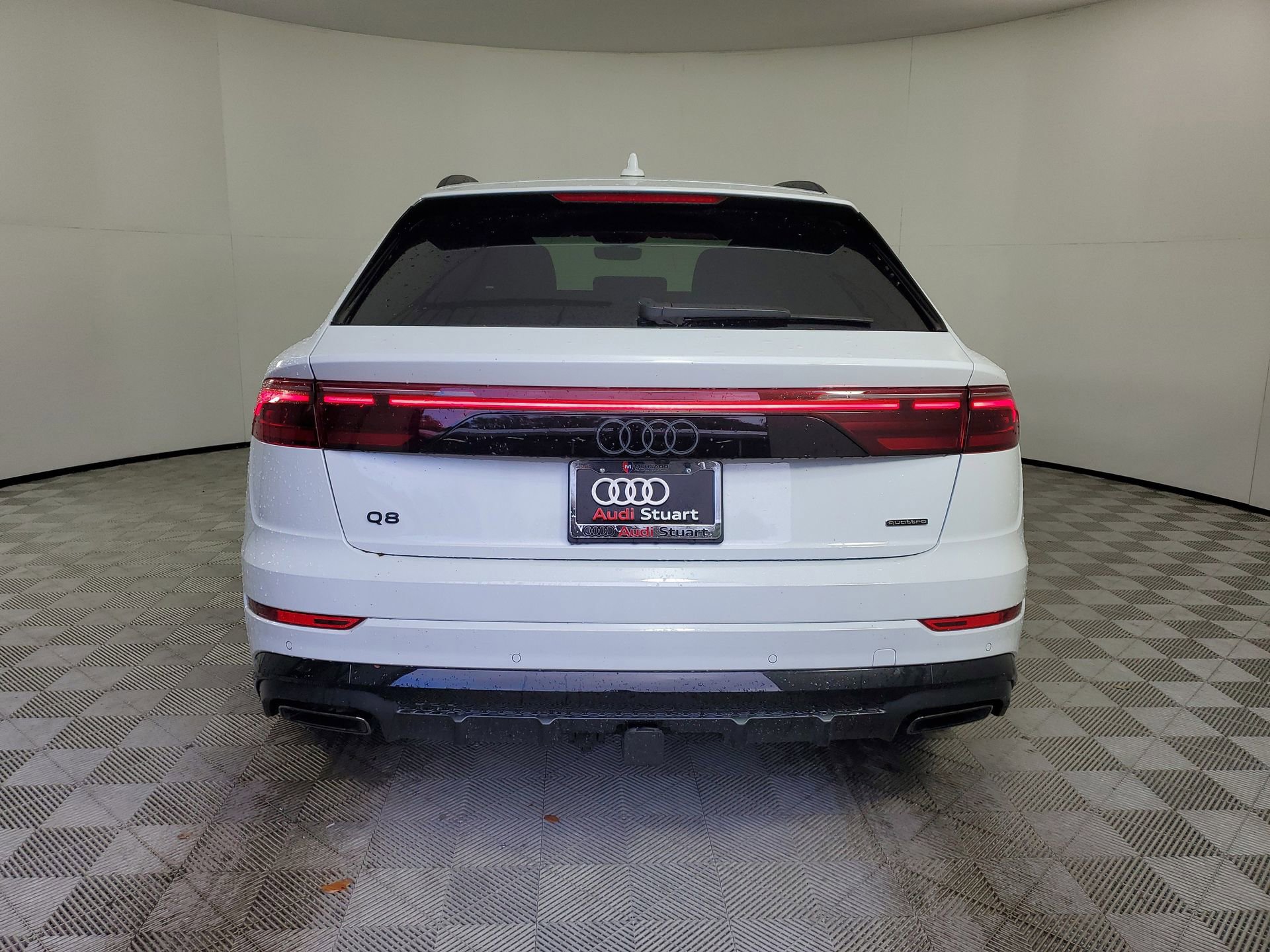 New 2026 Audi Q8 Premium Plus image 9