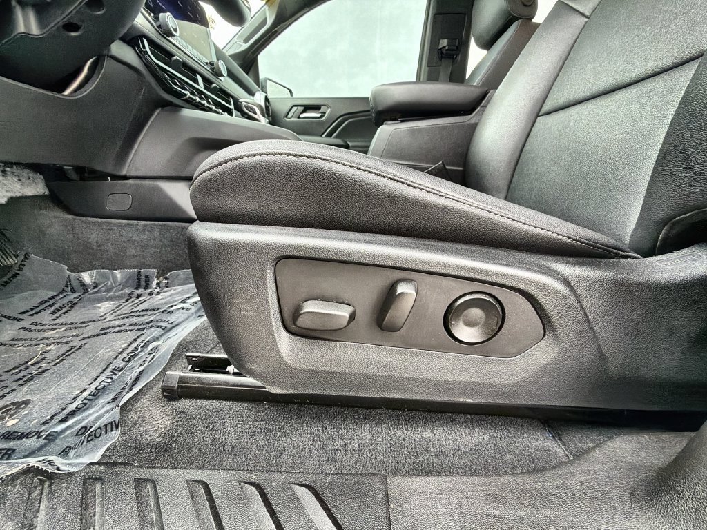 Used 2023 Chevrolet Colorado LT w/ LT Convenience Package III AWD/4WD image 14