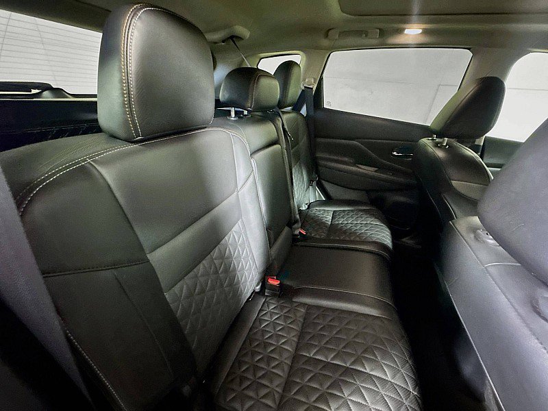 Certified 2024 Nissan Murano Platinum w/ Cargo Package image 29