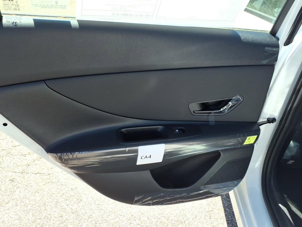 New 2026 Hyundai Elantra Sport FWD image 9
