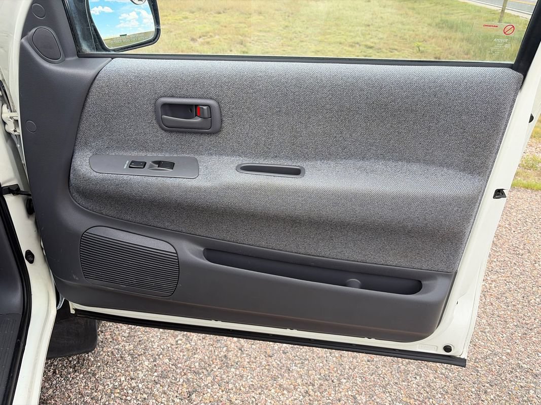 Used 1996 Toyota T100 SR5 AWD/4WD image 16
