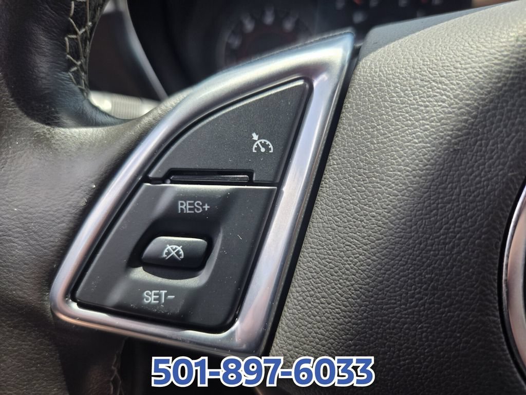 Used 2021 Chevrolet Camaro LS RWD image 28