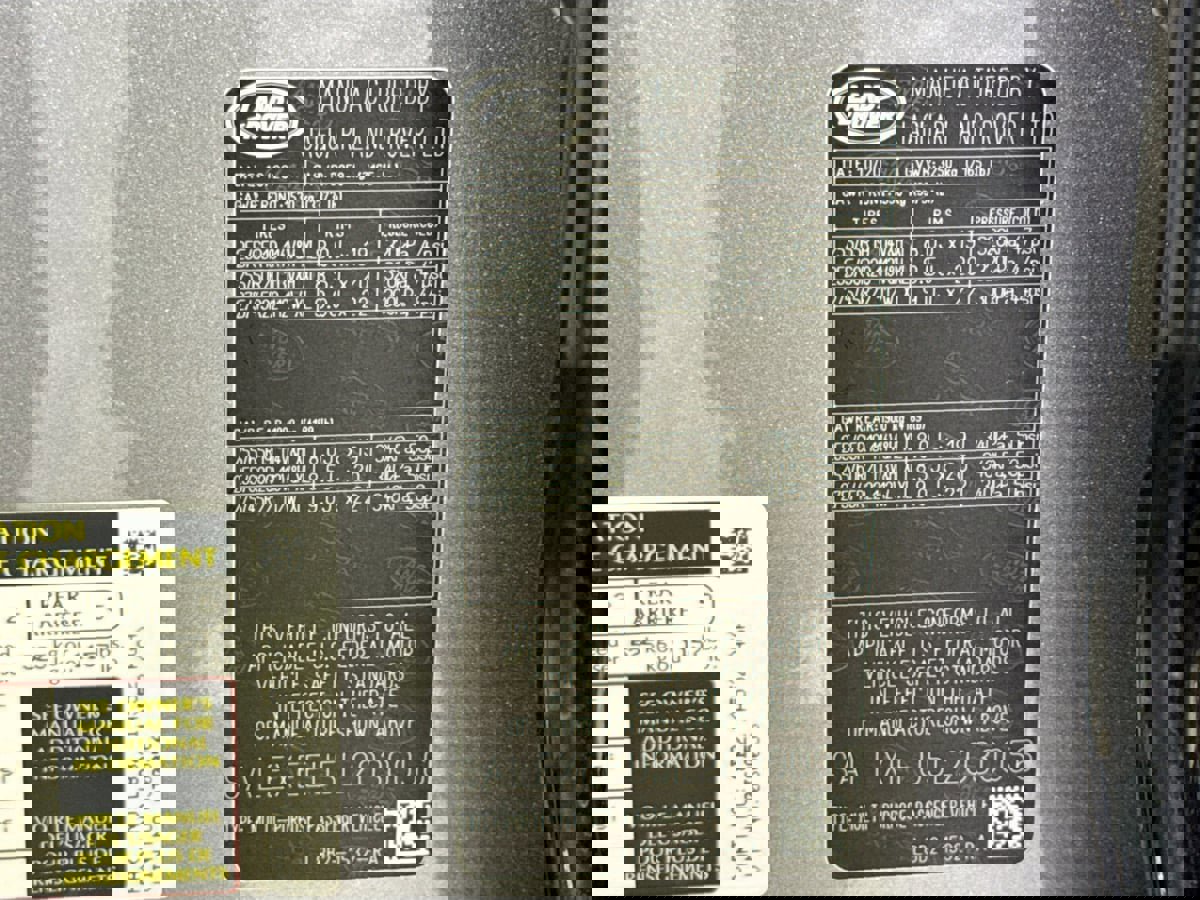 Used 2020 Land Rover Defender 110 X image 44