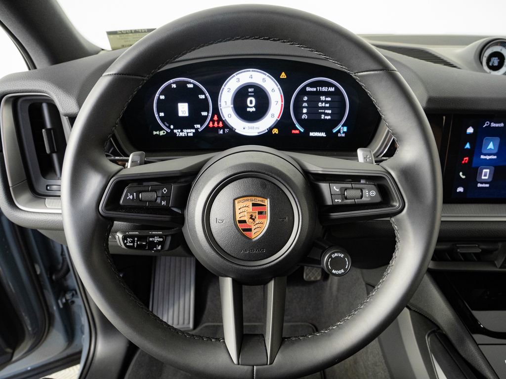 Certified 2026 Porsche Cayenne AWD/4WD image 9