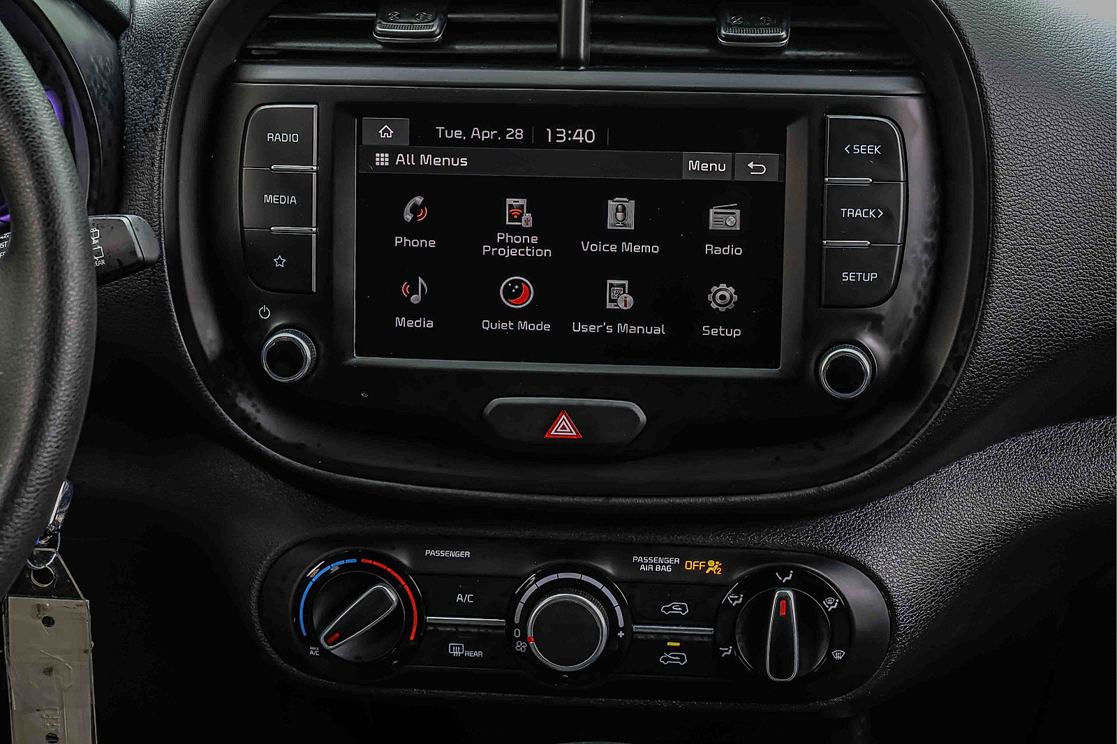 Certified 2025 Kia Soul LX w/ LX Technology Package FWD image 11
