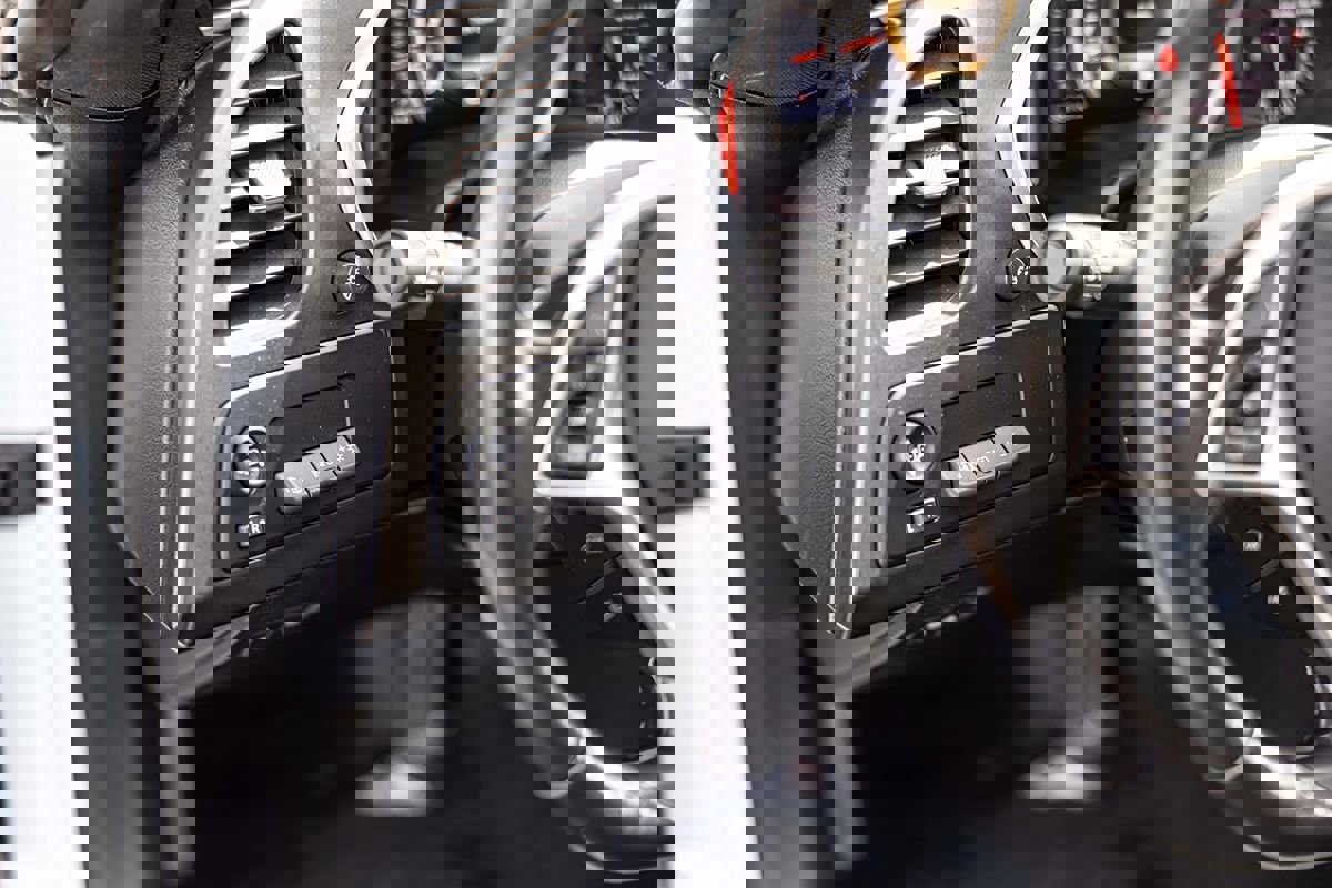 Used 2019 Chevrolet Corvette Stingray Coupe w/ 2LT Preferred Equipment Group image 19