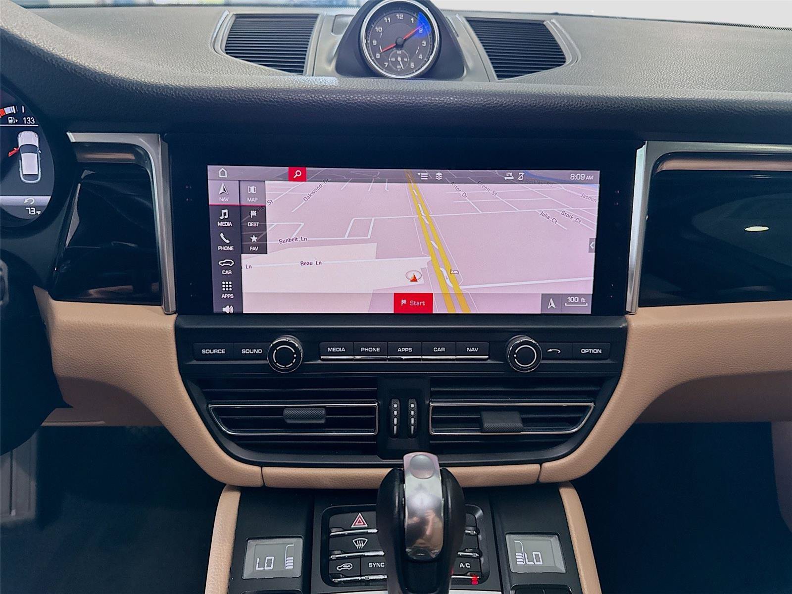 Used 2019 Porsche Macan S AWD/4WD image 11