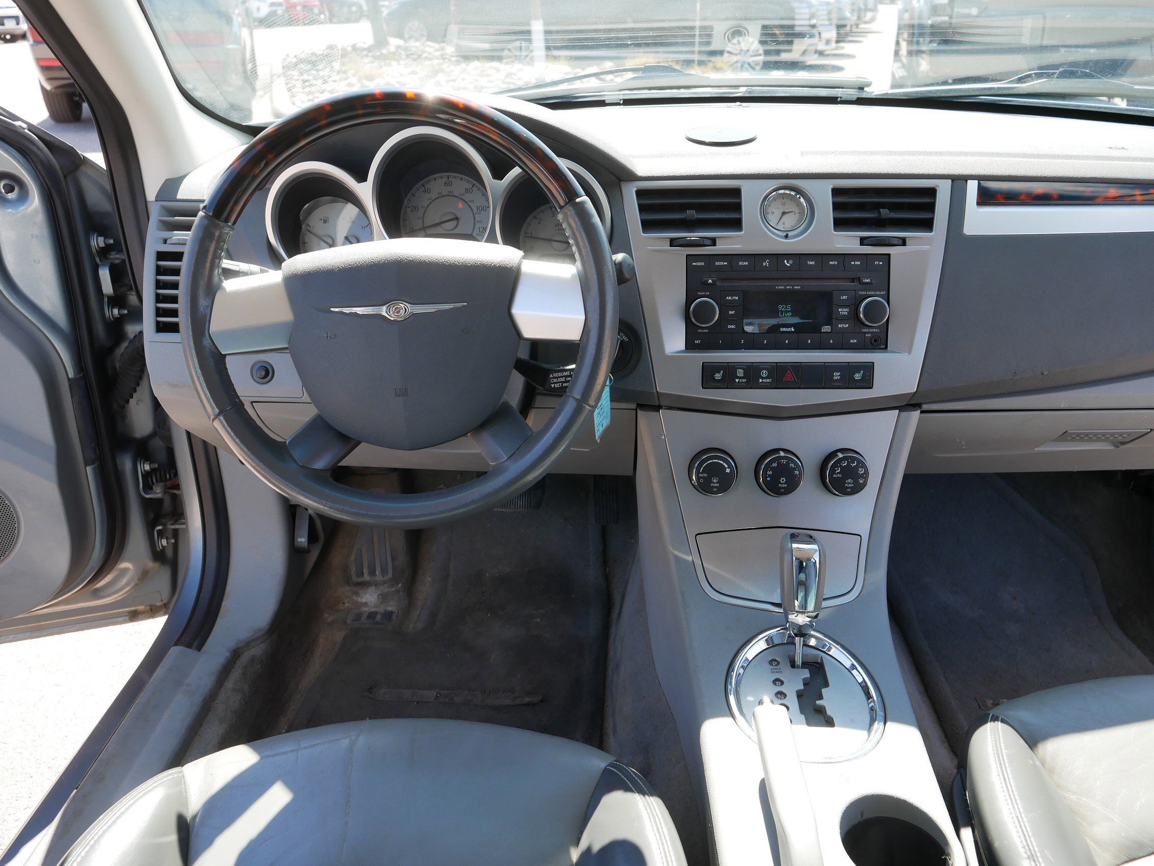 Used 2007 Chrysler Sebring Limited w/ Luxury Group image 20