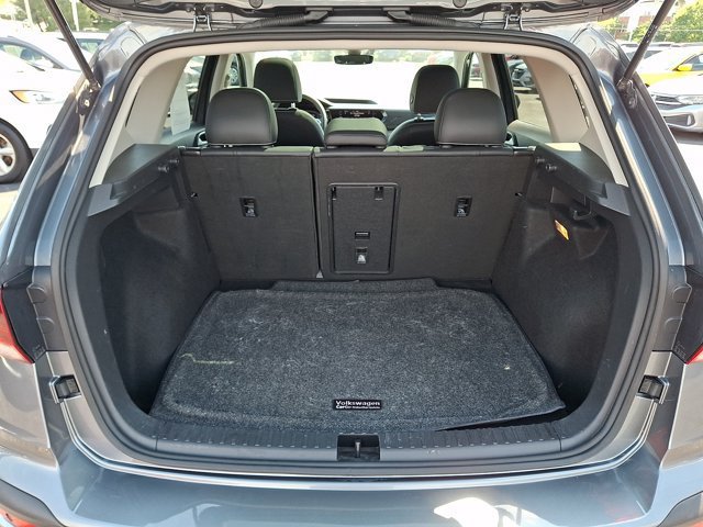 Certified 2022 Volkswagen Taos SEL AWD/4WD image 35