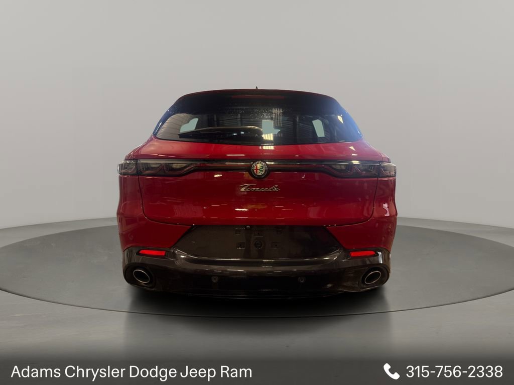 Used 2024 Alfa Romeo Tonale Veloce w/ Active Assist Package image 7