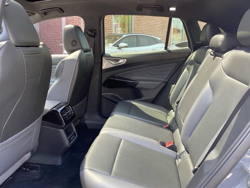 Certified 2024 Volkswagen ID.4 S image 18