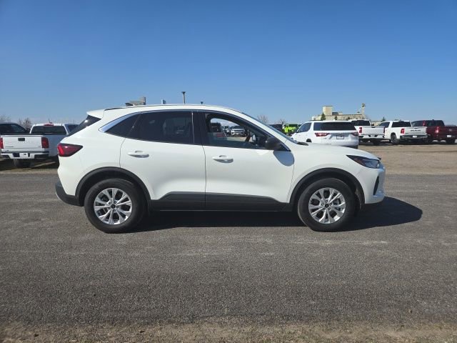 Used 2023 Ford Escape Active image 1