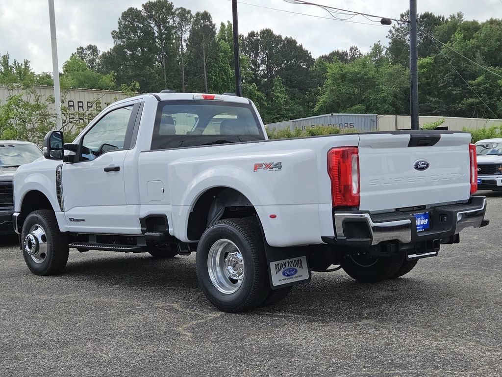 New 2026 Ford F350 XL w/ FX4 Off-Road Package AWD/4WD image 4