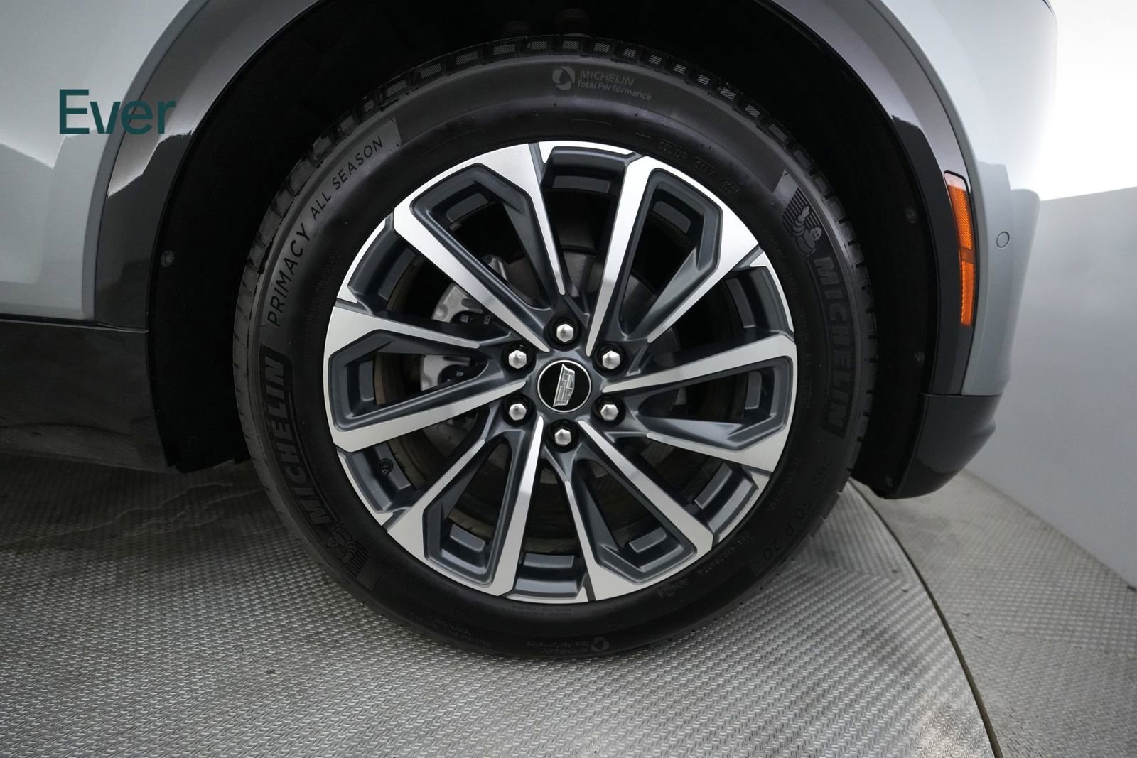 Used 2024 Cadillac Lyriq Sport w/ LPO, Floor Liner Package AWD/4WD image 20