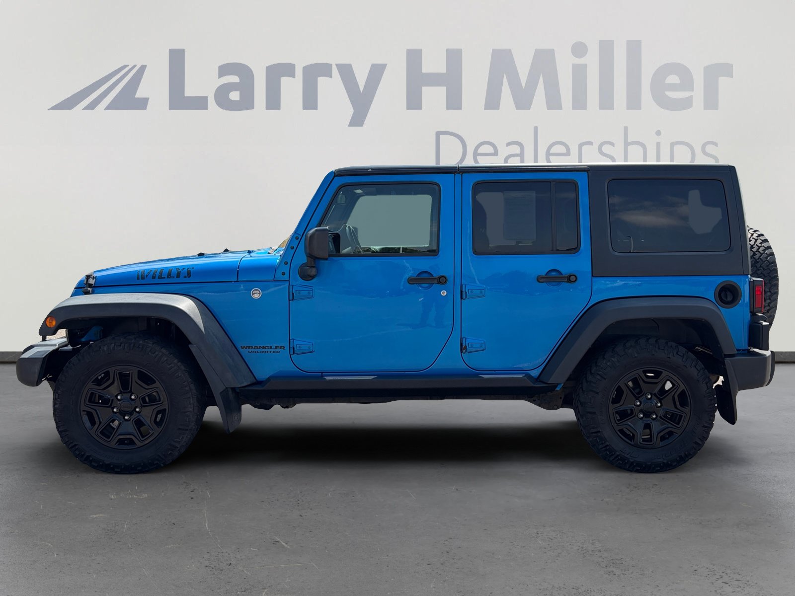 Used 2016 Jeep Wrangler Unlimited Sport AWD/4WD image 3