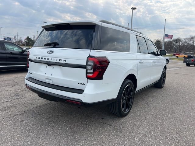 Certified 2023 Ford Expedition Max Limited image 4