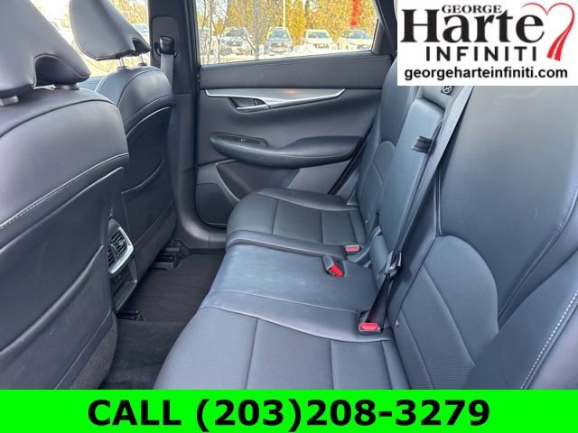 Certified 2023 INFINITI QX50 Luxe image 16