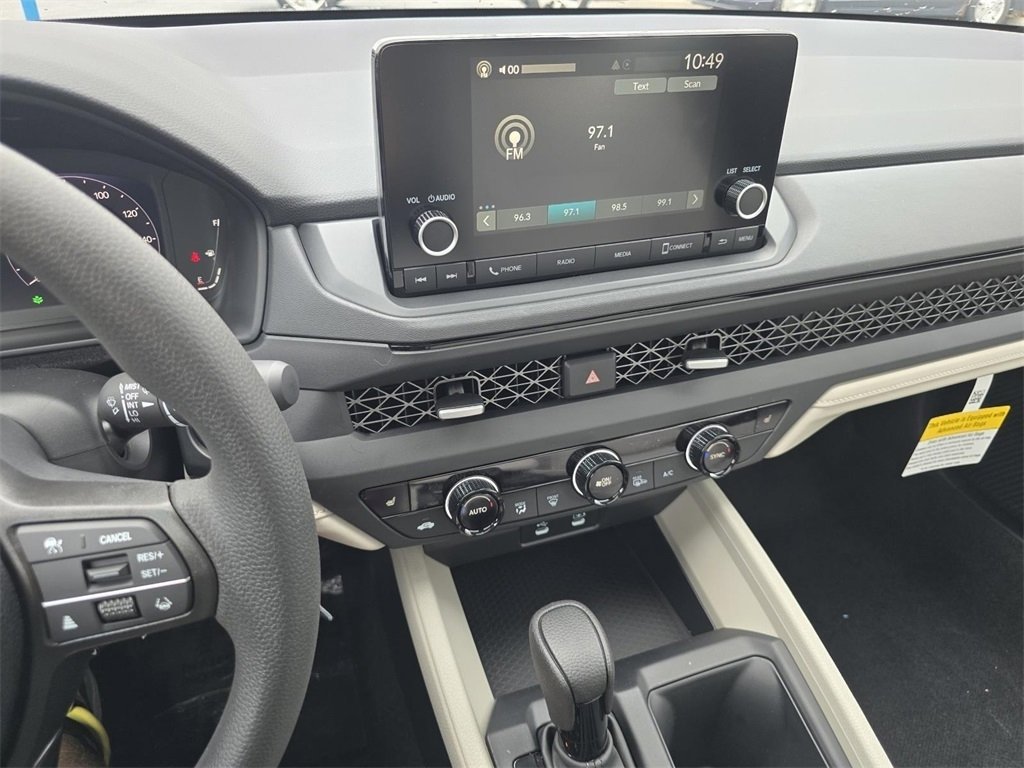 New 2025 Honda Accord SE image 28