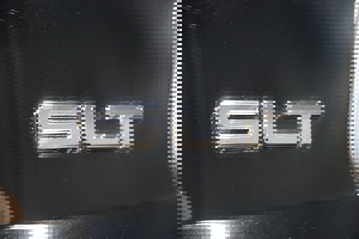 Used 2015 GMC Yukon SLT w/ HD Trailering Package image 11