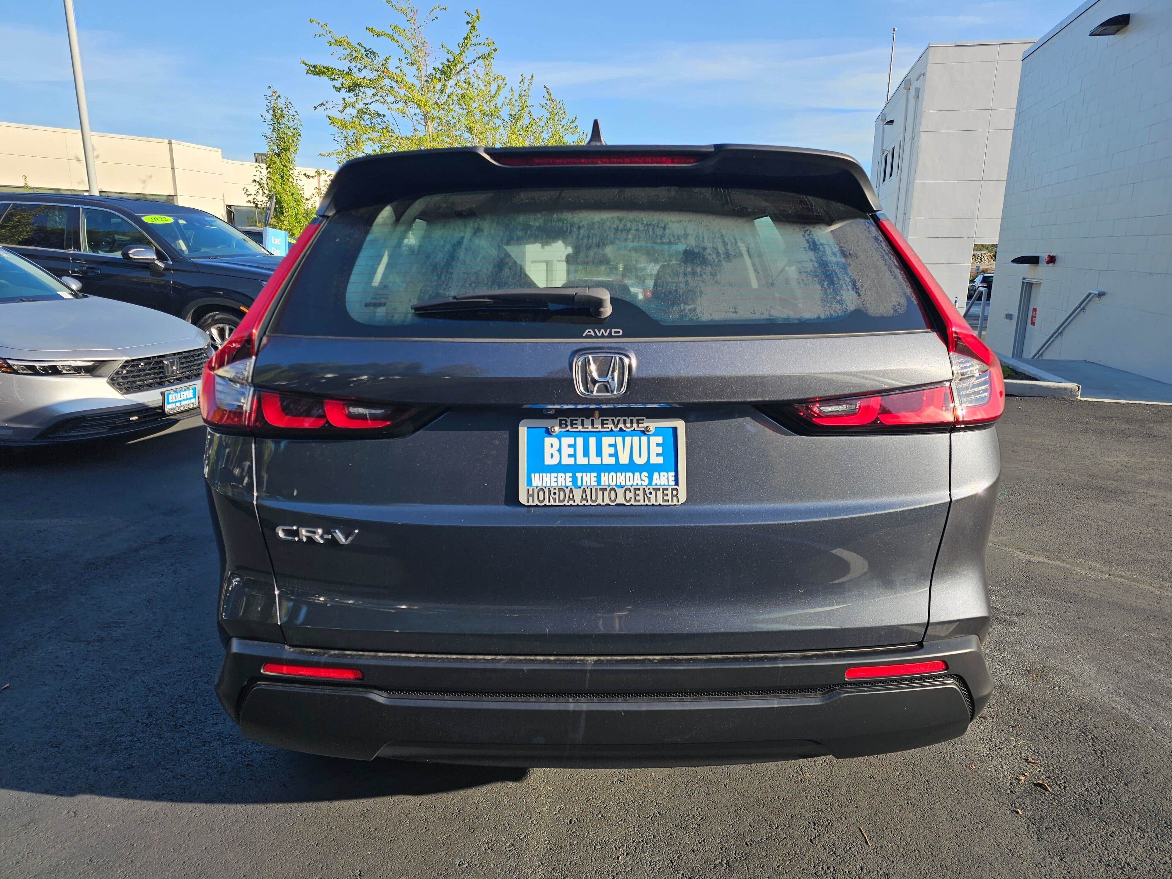 Used 2024 Honda CR-V LX image 6