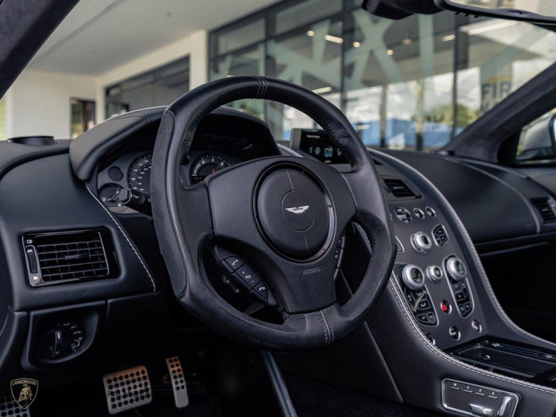 Used 2016 Aston Martin DB9 GT image 26