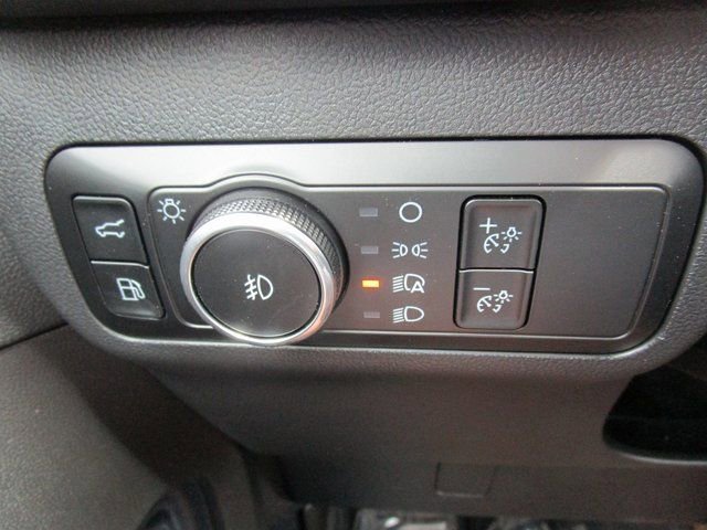 New 2024 Ford Escape SE w/ PHEV Premium Package image 34