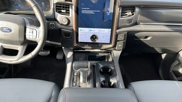 Used 2024 Ford F150 Lightning Lariat AWD/4WD image 35