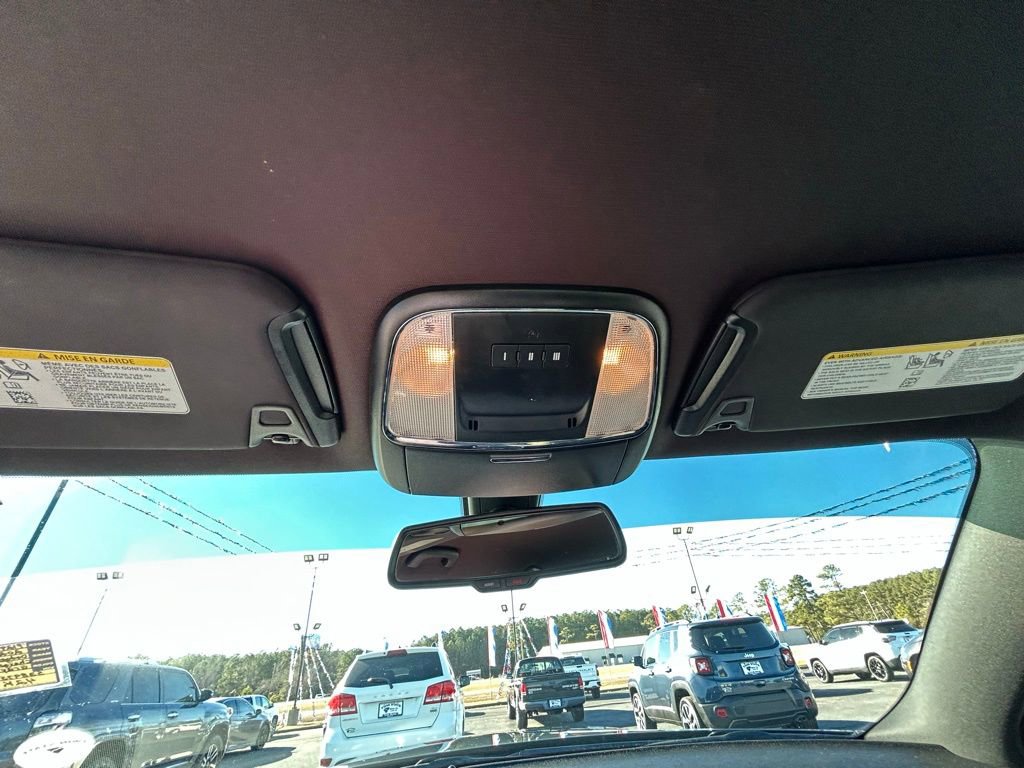 Used 2023 Dodge Charger R/T image 32