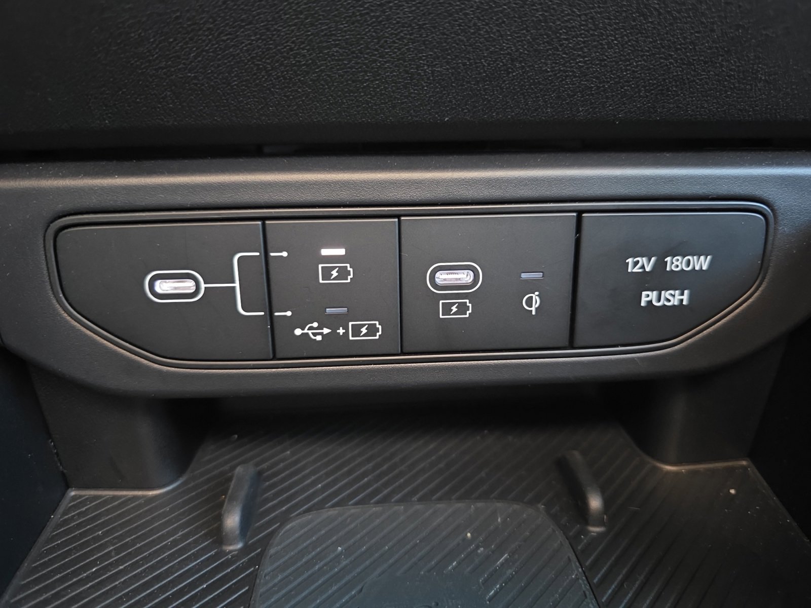 Certified 2025 Kia K4 GT-Line w/ GT-Line Sunroof Package image 19