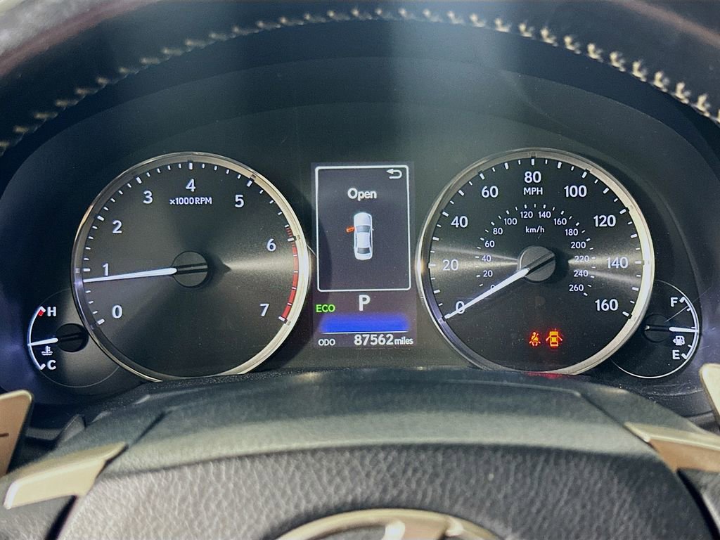 Used 2017 Lexus IS 200t w/ Premium Package image 24