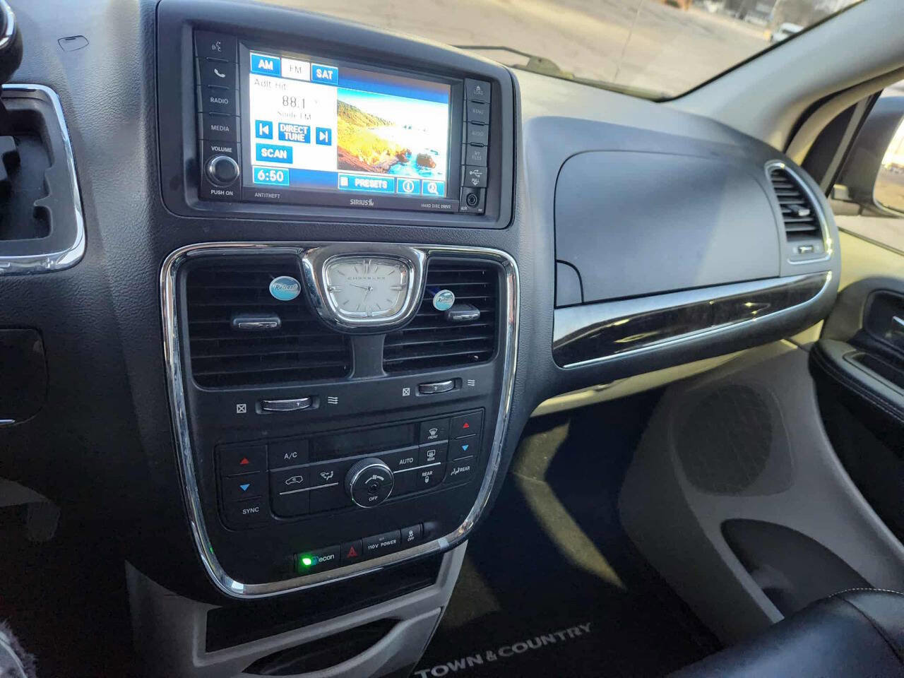 Used 2012 Chrysler Town & Country Touring w/ Entertainment Group #1 image 24