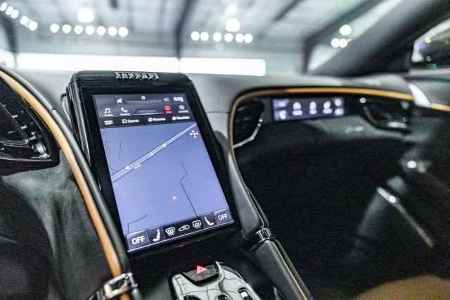 Used 2024 Ferrari Roma image 21