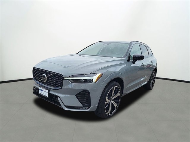 Used 2025 Volvo XC60 B5 Ultra w/ Protection Package Premier image 1