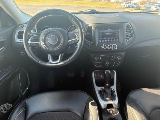 Used 2019 Jeep Compass Latitude FWD image 17