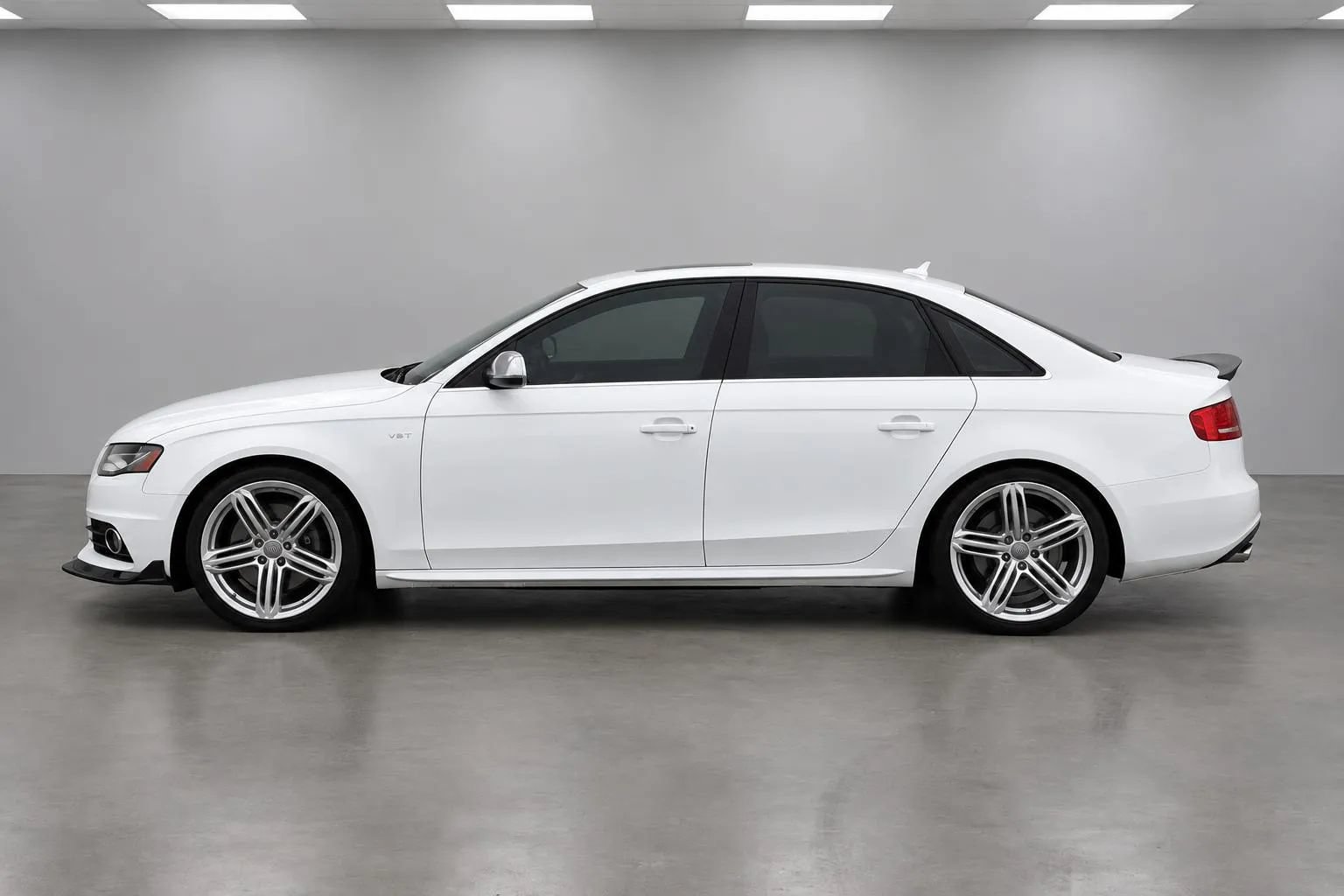 Used 2011 Audi S4 Prestige AWD/4WD image 3