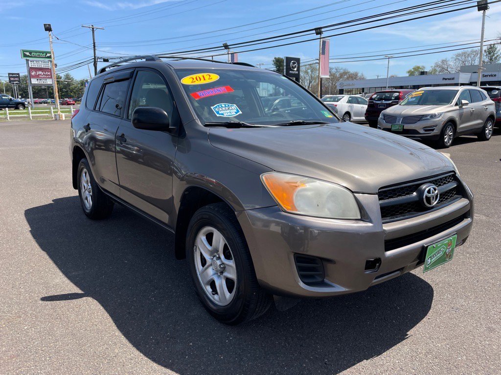 Used 2012 Toyota RAV4 4WD w/ Value Pkg image 4