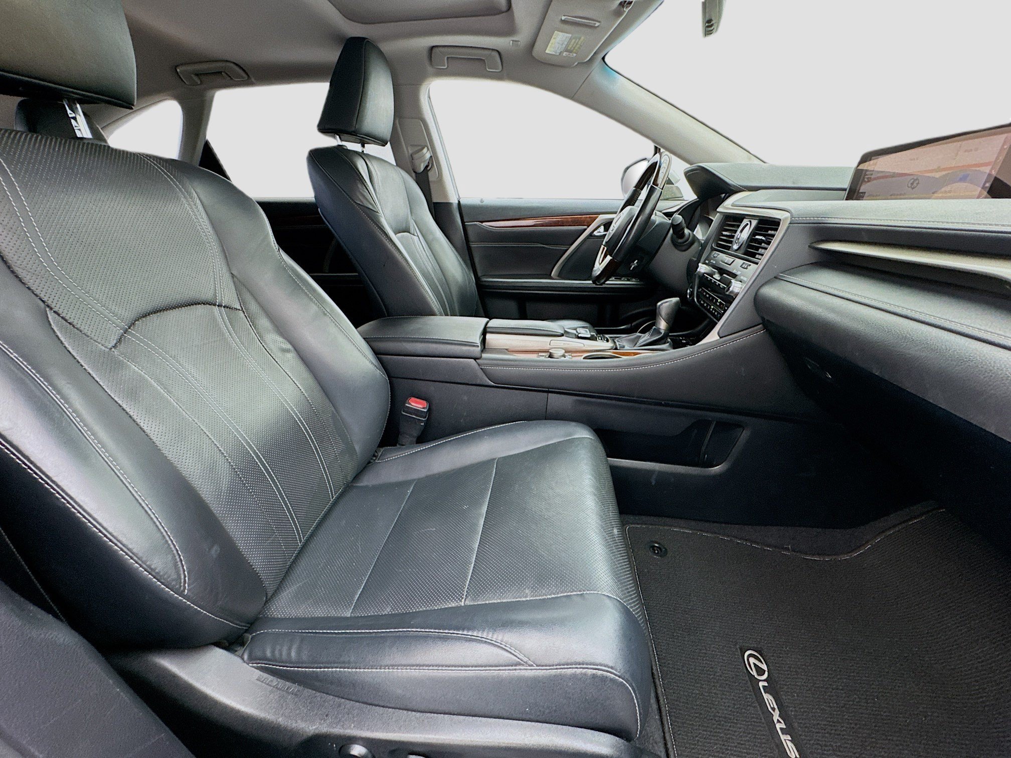 Used 2019 Lexus RX 450hL Premium w/ Premium Package AWD/4WD image 21