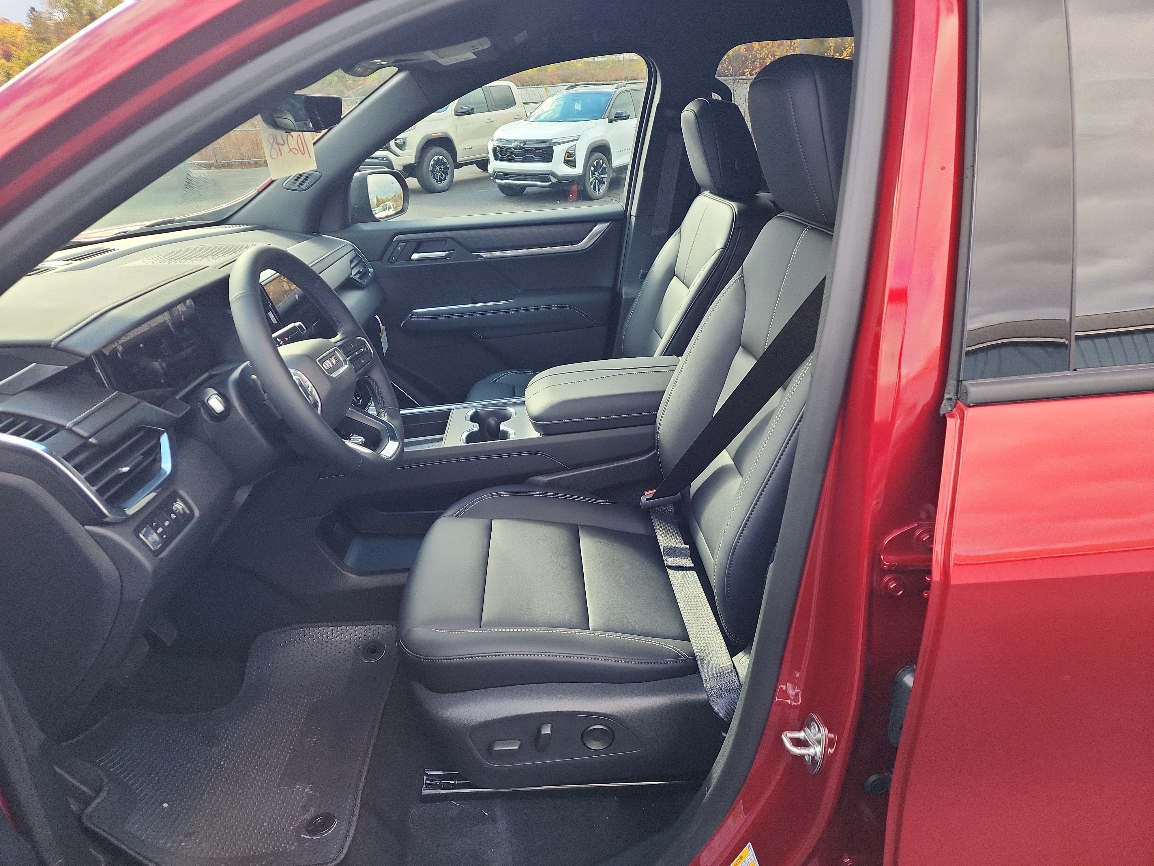 New 2026 GMC Acadia Elevation w/ Elevation Premium Package AWD/4WD image 11