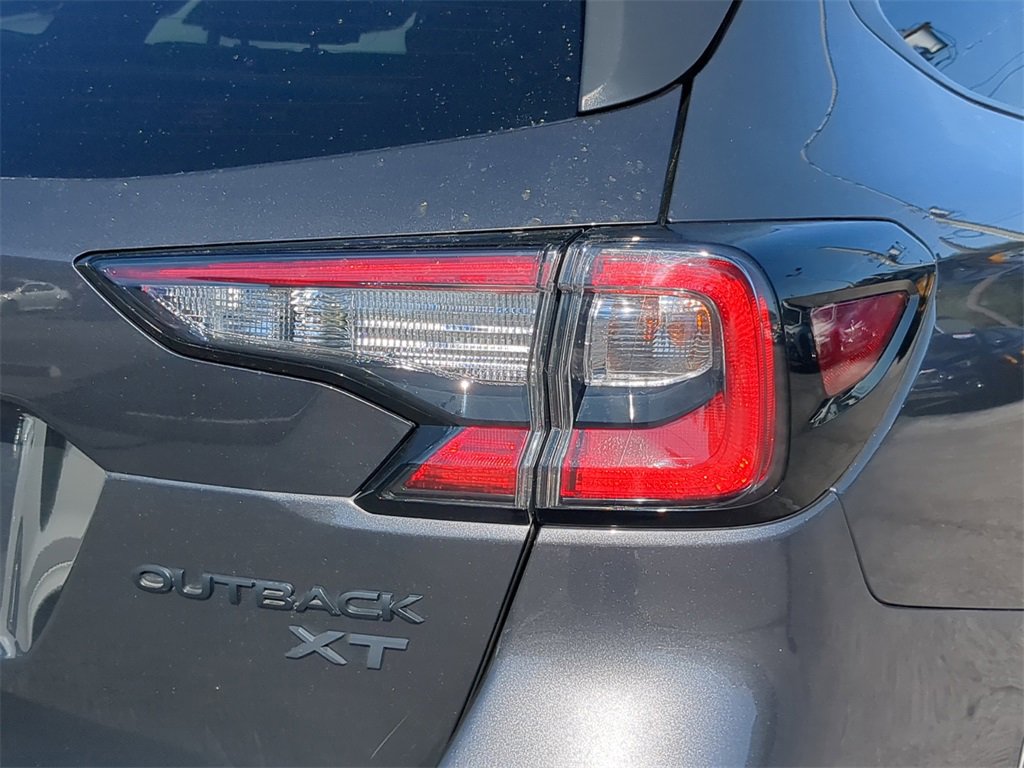 Used 2025 Subaru Outback Onyx Edition XT image 8