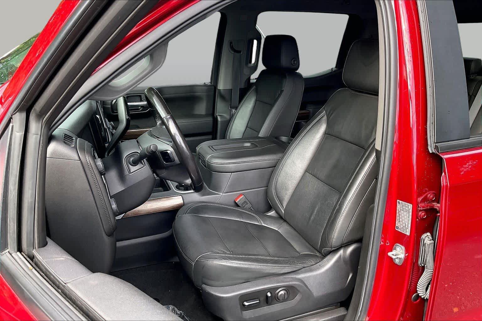Used 2019 Chevrolet Silverado 1500 RST w/ All-Star Edition AWD/4WD image 24