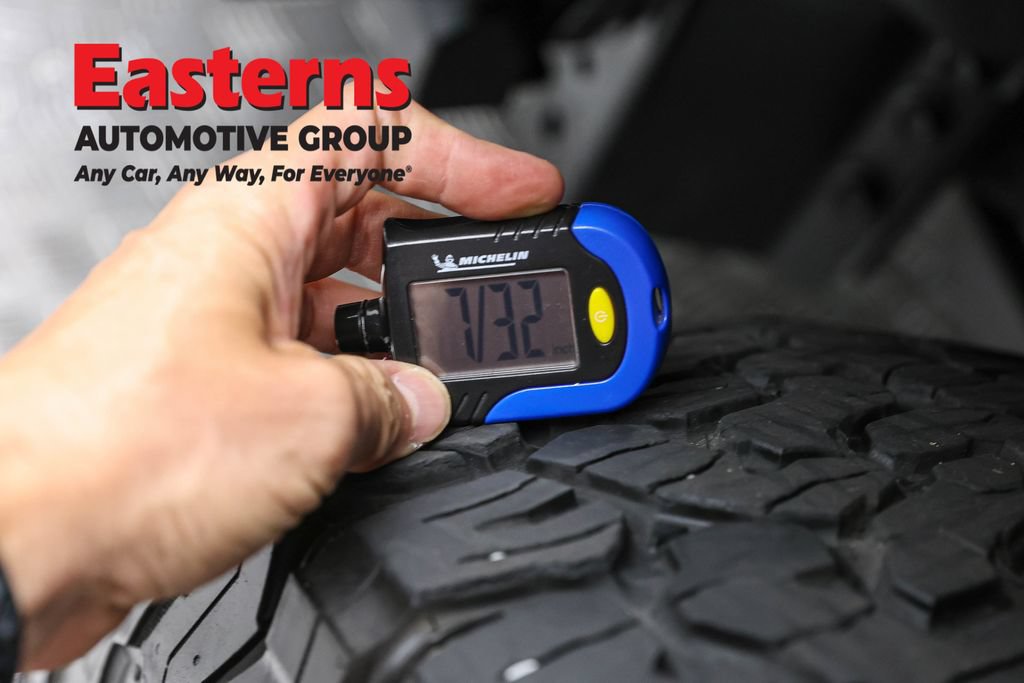 Used 2023 Jeep Wrangler Unlimited Rubicon 4xe w/ Cold Weather Group AWD/4WD image 30