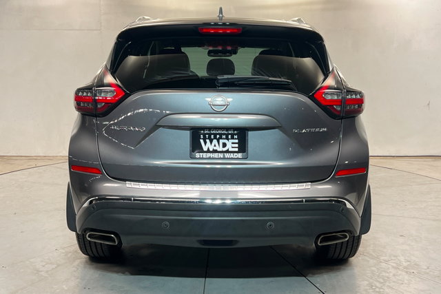 Used 2023 Nissan Murano Platinum w/ Cargo Package FWD image 4
