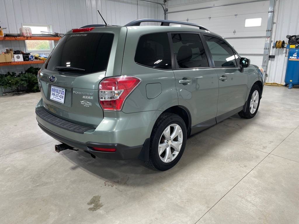 Used 2015 Subaru Forester 2.5i Premium AWD/4WD image 7