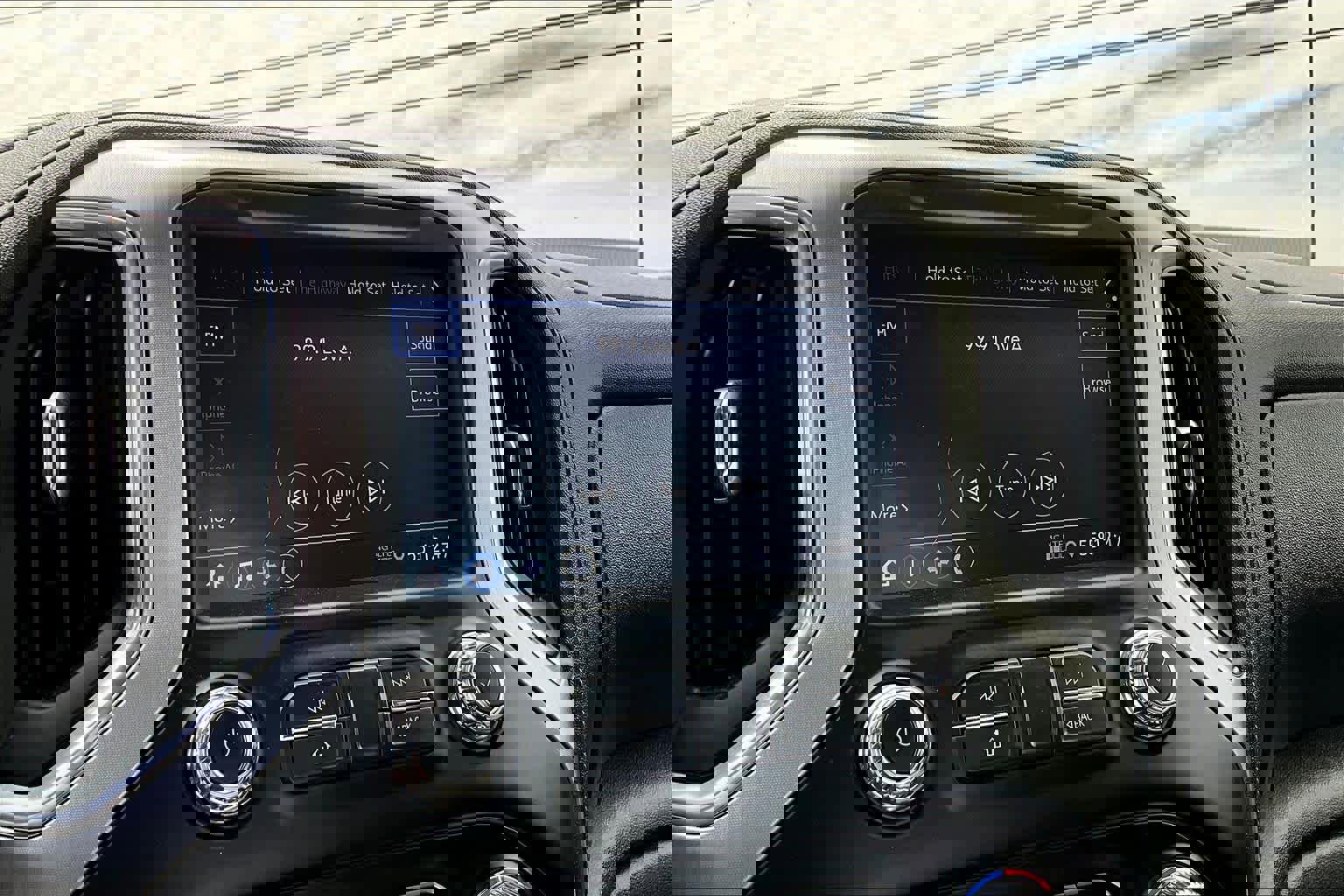 Used 2021 GMC Sierra 1500 Elevation RWD image 30