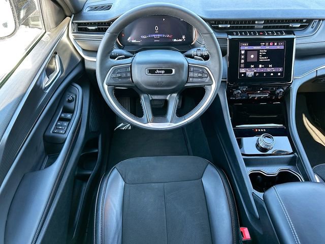 Used 2024 Jeep Grand Cherokee L Altitude image 22