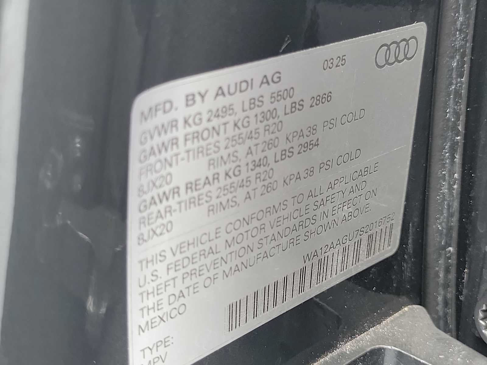 Certified 2025 Audi Q5 Premium Plus w/ Premium Plus AWD/4WD image 36