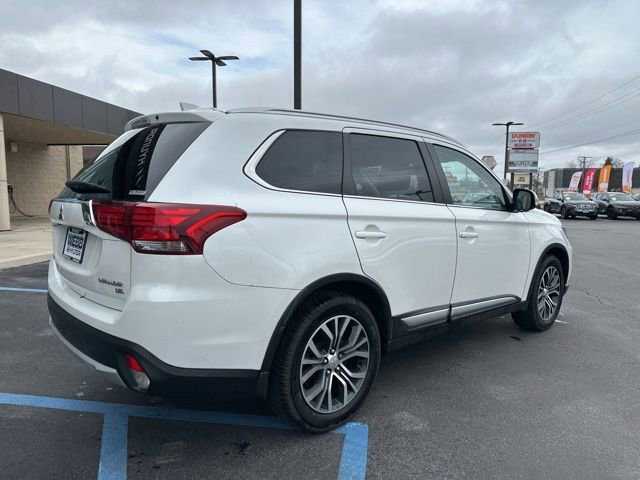 Used 2018 Mitsubishi Outlander SEL image 13