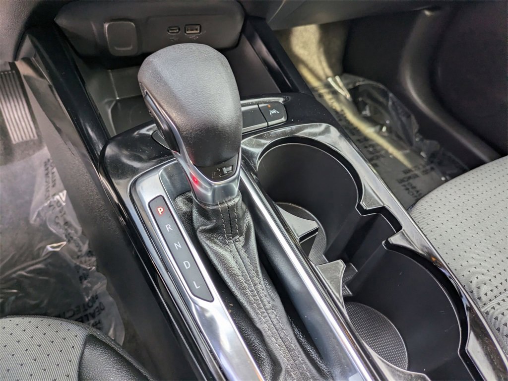 Used 2025 Chevrolet Trax LT w/ LT Convenience Package image 20