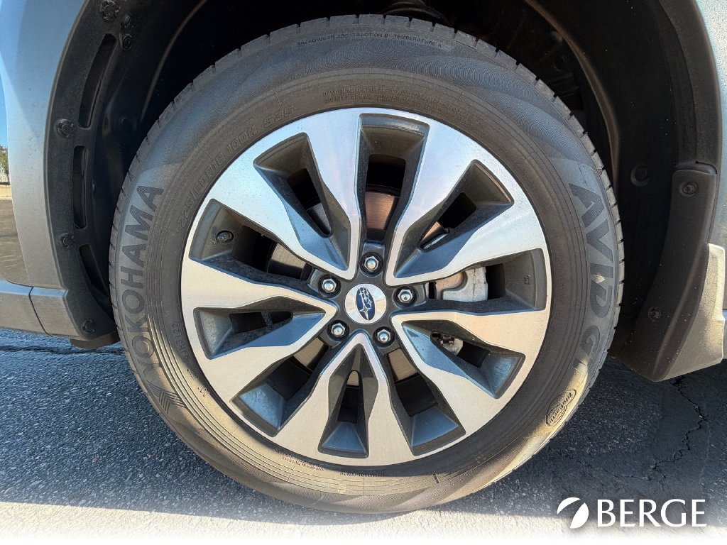 Used 2023 Subaru Outback Touring XT w/ Tech Package 3 AWD/4WD image 11